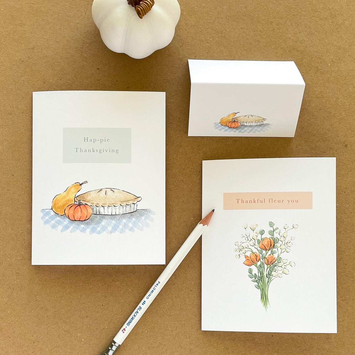 Thanksgiving Table Place Cards: Set of 10