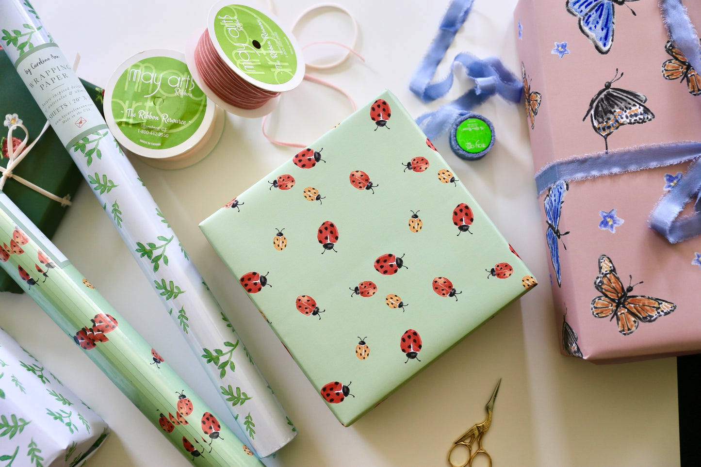 Green Leaves Gift Wrap