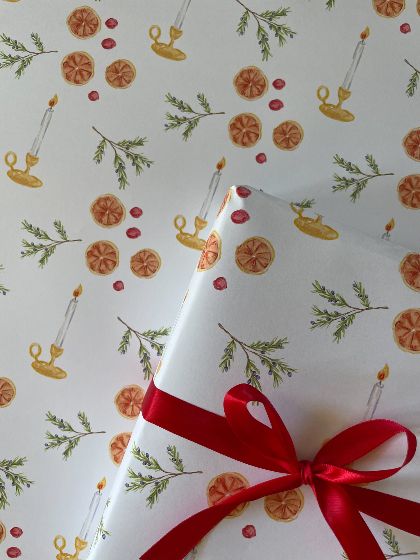 Candle & Garland Christmas Gift Wrap