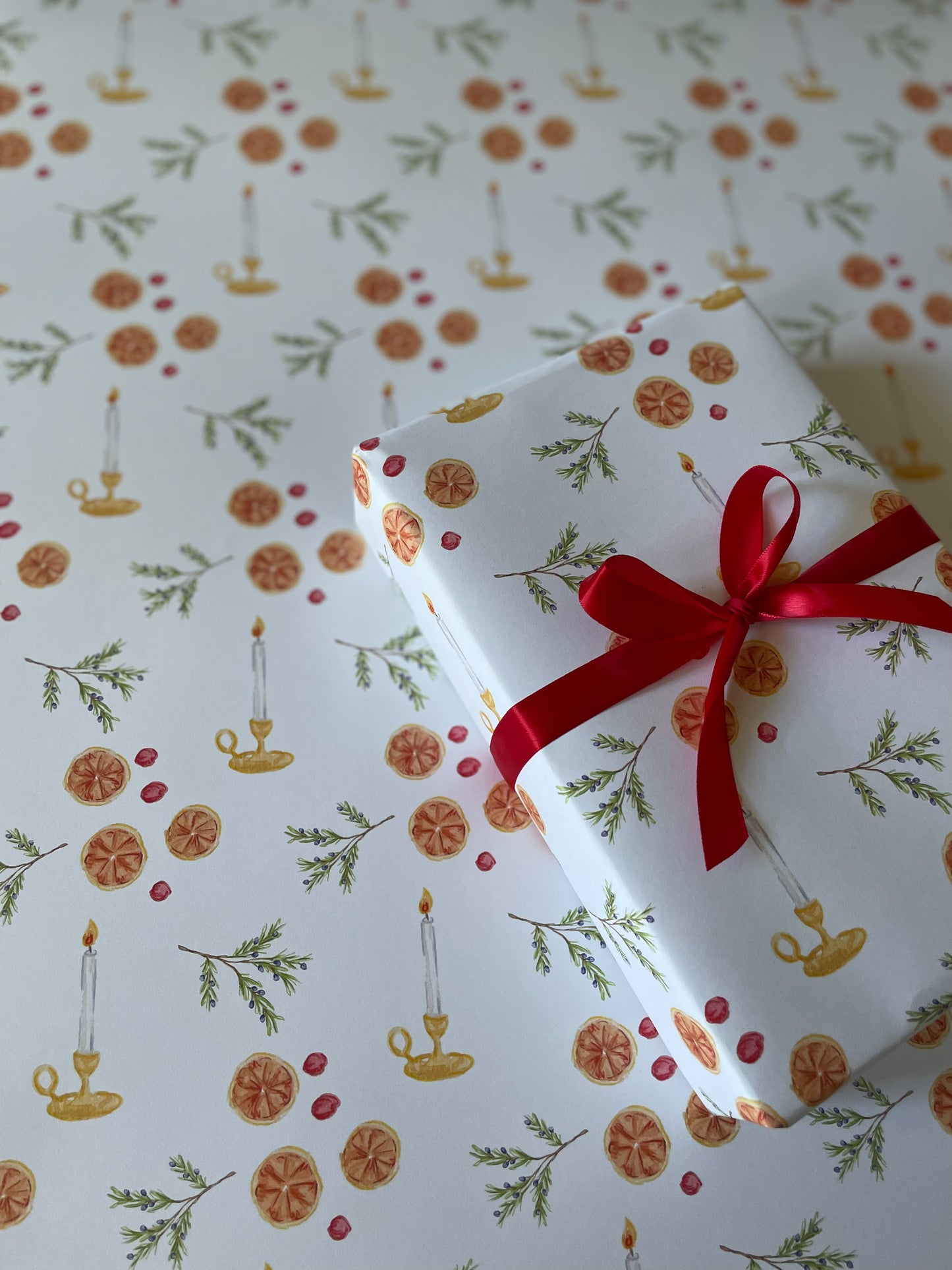 Candle & Garland Christmas Gift Wrap